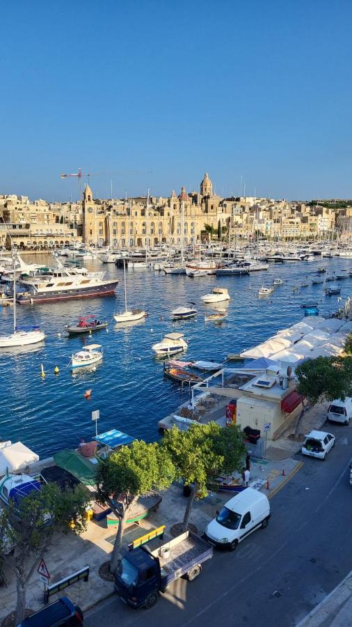 Entire Senglea Seaview Town House Villa Exterior photo