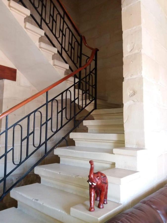 Entire Senglea Seaview Town House Villa Exterior photo